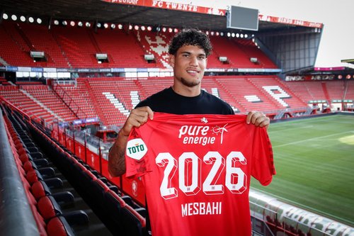 20230620-Julien-Mesbahi-contract-26140__FocusFillWyIwLjAwIiwiMC4wMCIsODQwLDU2MF0