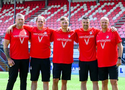 PERSBERICHT-FC-Emmen-heeft-technische-staf-compleet